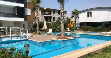 Apartamento 3 habitaciones en Ovakent, Turquía