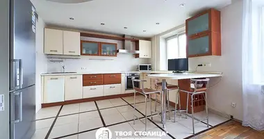 Wohnung 3 zimmer in Minsk, Belarus