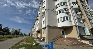 Tienda 102 m² en Minsk, Belarús