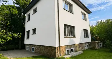 Wohnung in Woiwodschaft Masowien, Polen