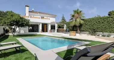 Haus 6 Schlafzimmer in Dos Hermanas, Spanien