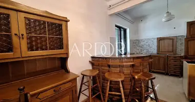 Квартира 3 спальни в Риека, Хорватия