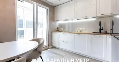 2 room apartment in Kopishche, Belarus