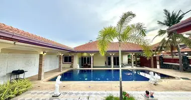 Casa 4 habitaciones en Huai Yai, Tailandia