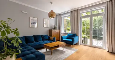 4 bedroom house in Warsaw, Poland