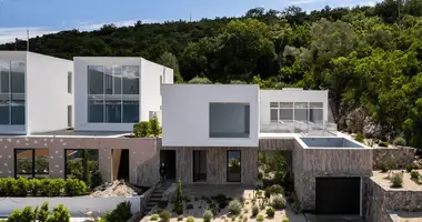 Haus 5 Schlafzimmer in Luštica Bay Golf Course, Montenegro