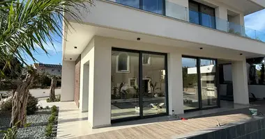4 bedroom house in Moni, Cyprus