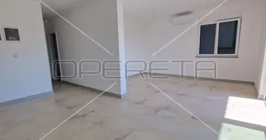 Appartement 2 chambres dans Opcina Medulin, Croatie