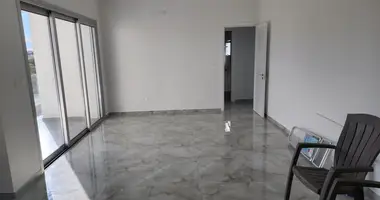 Mieszkanie 3 pokoi w Limassol, Cypr