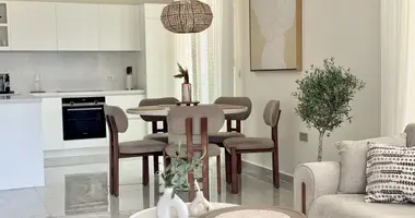 Luxury Duplex Penthouse Just Steps from the Mediterranean Coast dans Tosmur, Turquie