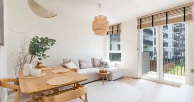 Commercial property 68 m² in Warsaw, Poland