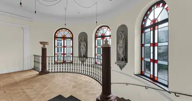 Wohnung 5 zimmer in Krakau, Polen