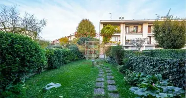 Вилла 4 комнаты в Lonato del Garda, Италия