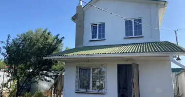 Haus 2 zimmer in Karolino-Buhas, Ukraine