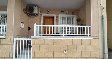 2 bedroom apartment in Torrevieja, Spain