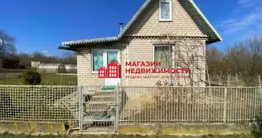 Maison dans Putryskauski sielski Saviet, Bélarus