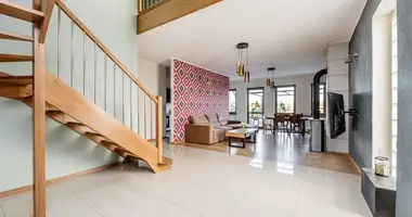 Casa en Rokietnica, Polonia