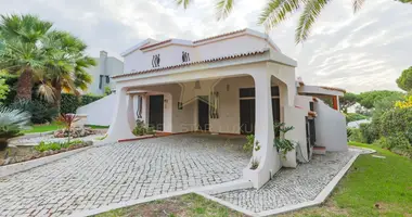 Villa 4 zimmer in Loule, Portugal