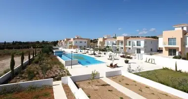 Townhouse 2 bedrooms in Yeroskipou, Cyprus