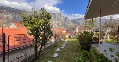 Villa 3 bedrooms in Prcanj, Montenegro