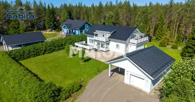 Casa en Ylikiiminki, Finlandia