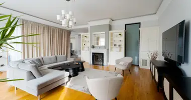 Penthouse 4 bedrooms in Warsaw, Poland