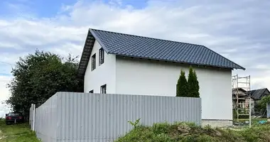 House in Papiarnianski sielski Saviet, Belarus