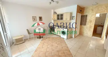 Mieszkanie 3 pokoi w Nesebyr, Bułgaria