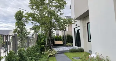 Willa 4 pokoi w Chon Buri, Tajlandia