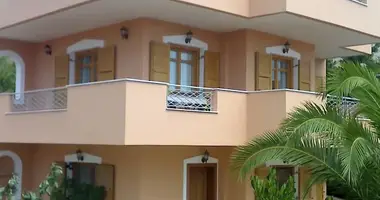 Ferienhaus in Kalyvia Thorikou, Griechenland