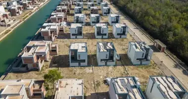 Villa 4 habitaciones en Bashkia Durres, Albania