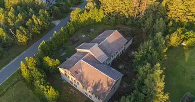 Propriété commerciale 892 m² dans Utena, Lituanie