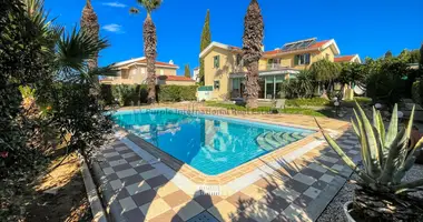 Villa 3 chambres dans Paralímni, Chypre