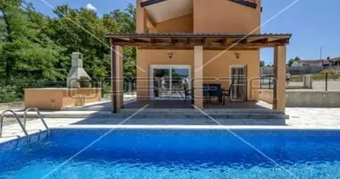 Casa 3 habitaciones en Opcina Tinjan, Croacia