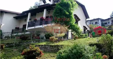 Villa 5 chambres dans Stresa, Italie
