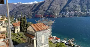 1 room apartment in Lombardy, Italy
