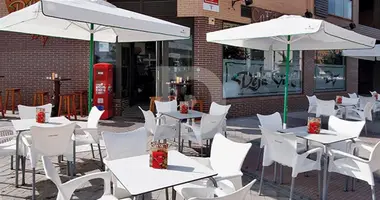 Ресторан, кафе 231 м² в Helechosa de los Montes, Испания
