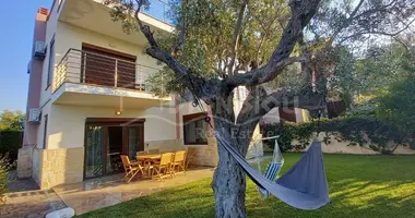 Casa 3 habitaciones en Kriopigi, Grecia