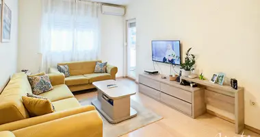 Apartamento 2 habitaciones en Budva, Montenegro