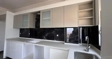 Apartamento 8 habitaciones en Kepez, Turquía