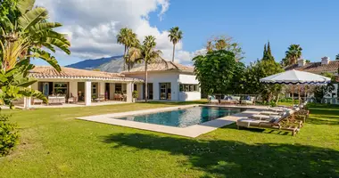 5 bedroom house in Spain