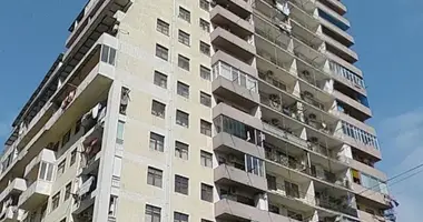 Apartamento 3 habitaciones en Batumi, Georgia