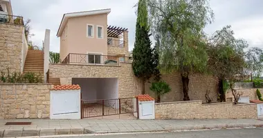 3 bedroom house in Tala, Cyprus