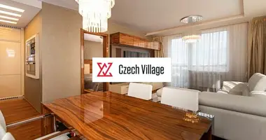 Wohnung 4 zimmer in Hauptstadt Prag, Tschechien
