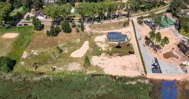 Propiedad comercial 284 m² en Narach, Belarús
