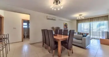 Apartamento 3 habitaciones en Koinoteta Agiou Tychona, Chipre