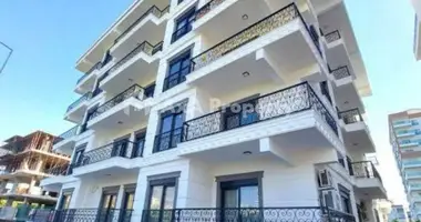 Квартира 2 комнаты в Махмутлар, Турция