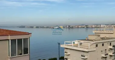 Penthouse 1 chambre dans District de Vlora, Albanie