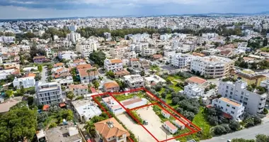 Grundstück in Strovolos, Zypern