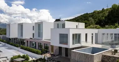 Haus 5 Schlafzimmer in Krasici, Montenegro